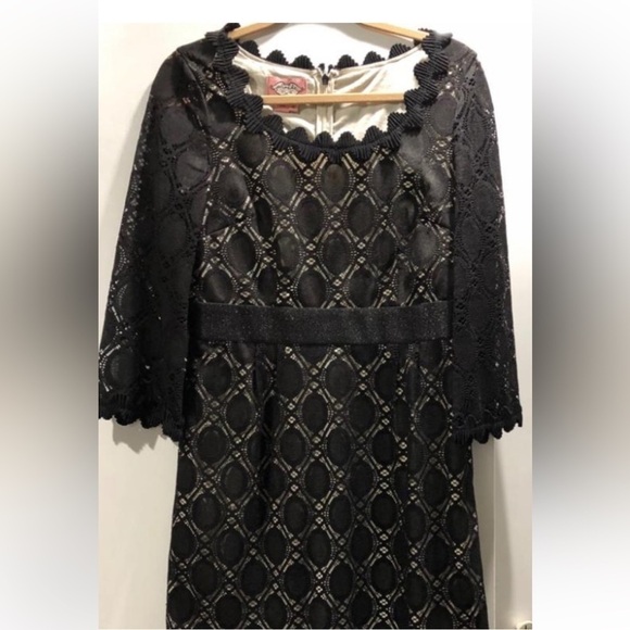 Phoebe Couture Dresses & Skirts - Phoebe Lace Scalloped Edge 3/4 Sleeve Black Dress Size 2